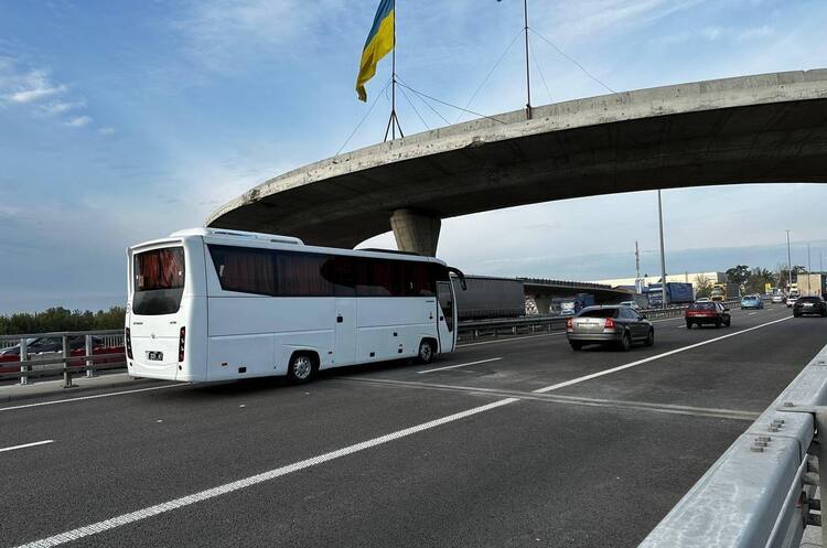 Мінвідновлення відкрило рух мостом на трасі Київ – Чоп Мінвідновлення відкрило рух мостом на трасі Київ – Чоп