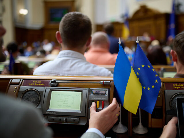 Рада схвалила закон про відновлення е-декларування Рада схвалила закон про відновлення е-декларування