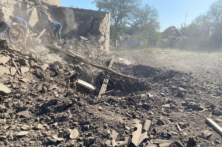 росіяни втретє за 2 дні вдарили по Одрадокам'янці на Херсонщині, є жертви росіяни втретє за 2 дні вдарили по Одрадокам'янці на Херсонщині, є жертви