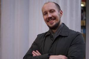  Geek Ventures:      ,      