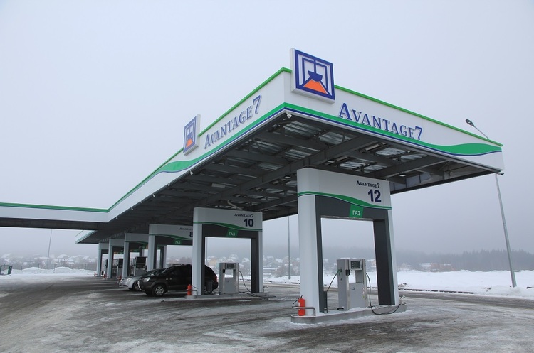 Податкова анулювала ліцензії половини АЗС мережі «Авантаж» Податкова анулювала ліцензії половини АЗС мережі «Авантаж»