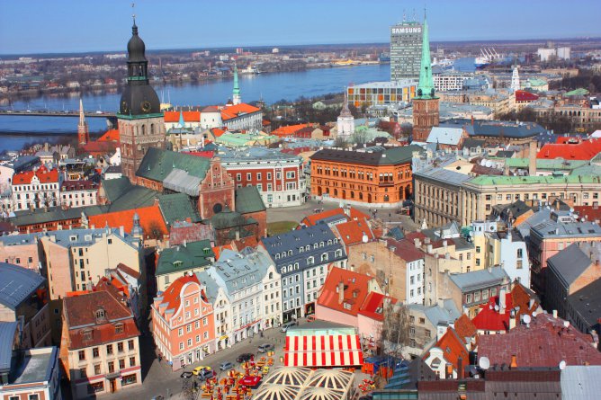 Latvia has sent 3255 Russians who have never learned Latvian letters asking them to leave the country Latvia has sent 3255 Russians who have never learned Latvian letters asking them to leave the country