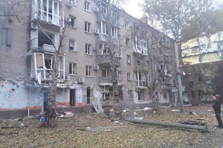 Росіяни вранці завдали ракетних ударів по центру Харкова: під завалами тіло дитини Росіяни вранці завдали ракетних ударів по центру Харкова: під завалами тіло дитини