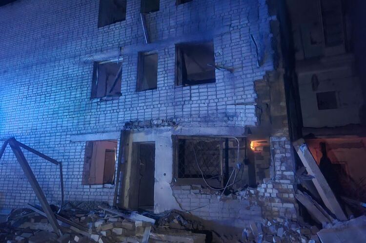Окупанти атакували цивільну та припортову інфраструктуру на Одещині – очільник ОВА Окупанти атакували цивільну та припортову інфраструктуру на Одещині – очільник ОВА