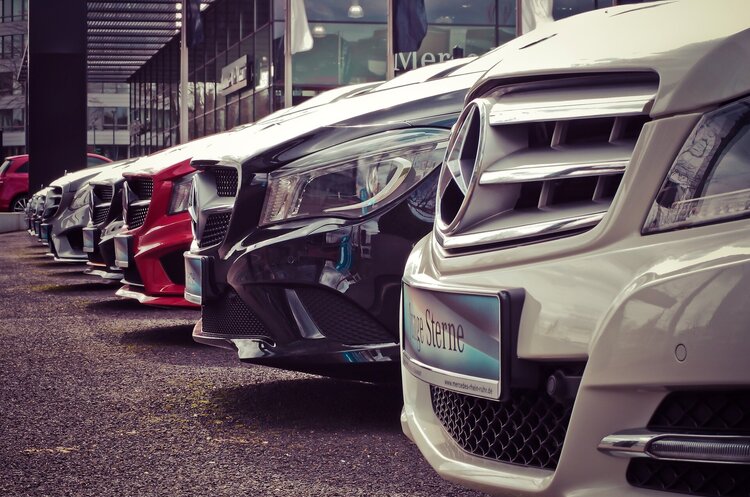 Фото: Pexels У вересні попит на вживані імпортні авто зріс на 34% проти аналогічного періоду торік – «Укравтопром»