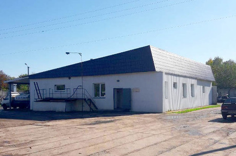 Молокоприймальний пункт на Сумщині продають на онлайн-аукціоні за 1,065 млн грн Молокоприймальний пункт на Сумщині продають на онлайн-аукціоні за 1,065 млн грн