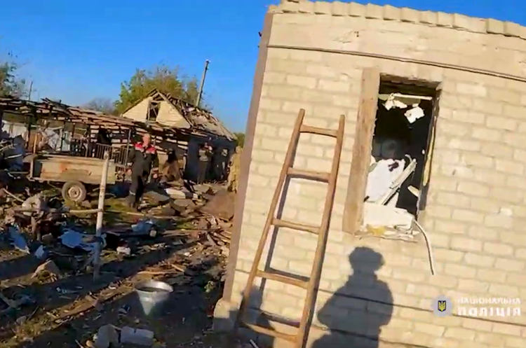Рашисти атакували село Багатир на Донеччині, є жертви Рашисти атакували село Багатир на Донеччині, є жертви