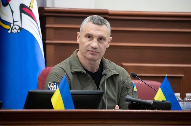 У Києві розпочалося підключення до тепла житлових будинків – Кличко У Києві розпочалося підключення до тепла житлових будинків – Кличко