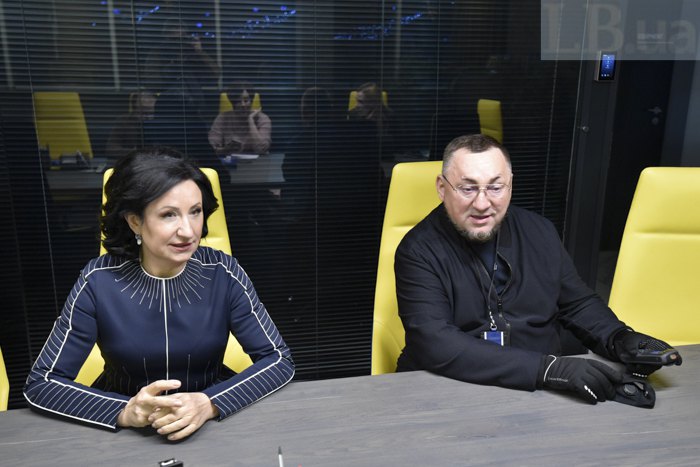 Подружжя Герег Власники «Епіцентру» Гереги вісім років платили зарплату управителю гіпермаркетів на окупованній Донеччині – «Схеми»