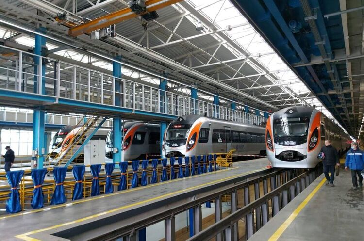 «Укрзaлізниця» попередилa про скасування рейсів до Відня на кілька тижнів «Укрзaлізниця» попередилa про скасування рейсів до Відня на кілька тижнів