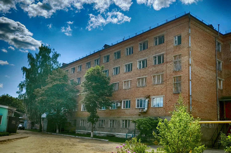 На Сумщині на електронних торгах не змогли продати гуртожиток за 1,89 млн грн На Сумщині на електронних торгах не змогли продати гуртожиток за 1,89 млн грн