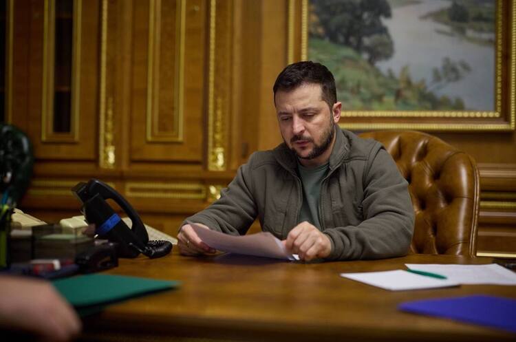 фото Офіційний сайт Президента України Зеленський прокоментував атаку дронів на Хмельницьку АЕС