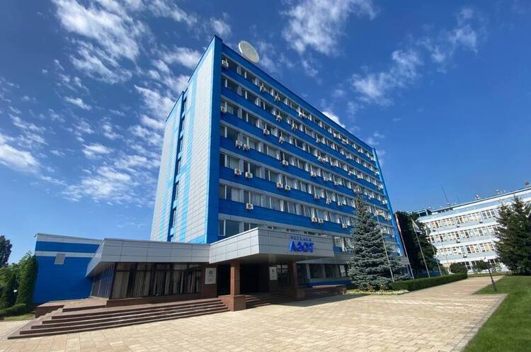 ОНОВЛЕНО: Не відбулися торги з продажу майна ПрАТ «АЗОТ» Дмитра Фірташа ОНОВЛЕНО: Не відбулися торги з продажу майна ПрАТ «АЗОТ» Дмитра Фірташа