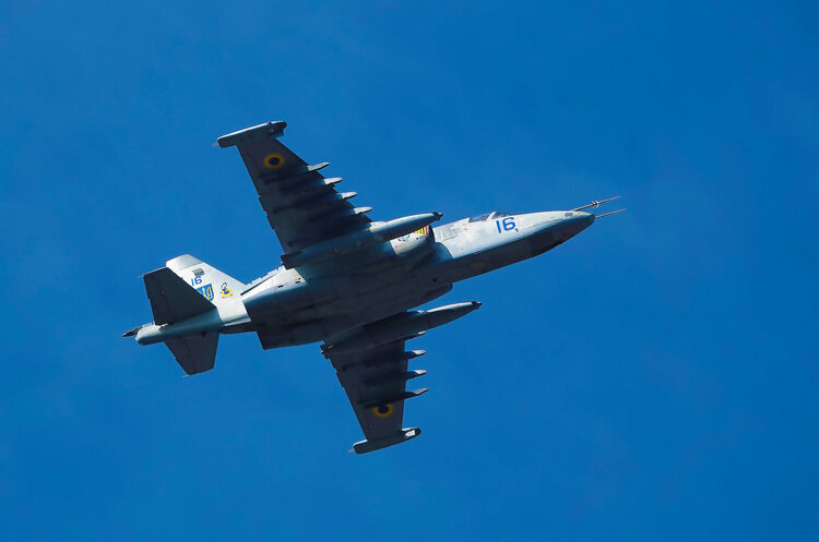 Оборонці знищили ще один російський винищувач Су-25 – Тарнавський Оборонці знищили ще один російський винищувач Су-25 – Тарнавський