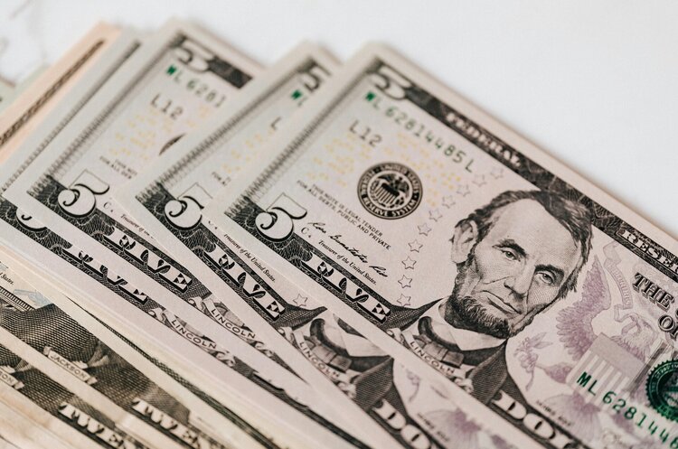 Фото: Рexels Британська Ascential продасть підрозділи цифрової комерції та дизайну продуктів за $1.7 млрд