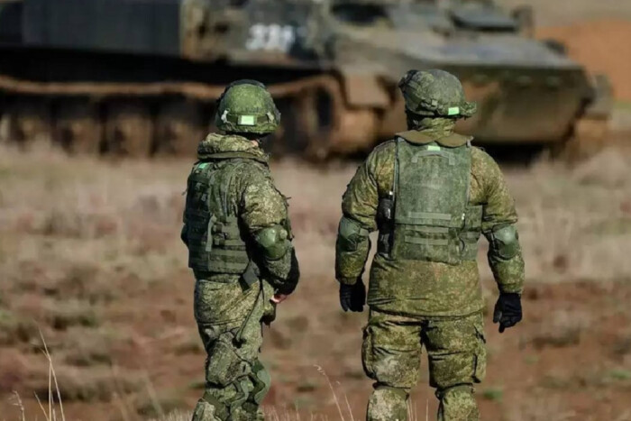 Ворог перекидає важку техніку у супроводі літаків на бердянський напрямок – Андрющенко Ворог перекидає важку техніку у супроводі літаків на бердянський напрямок – Андрющенко
