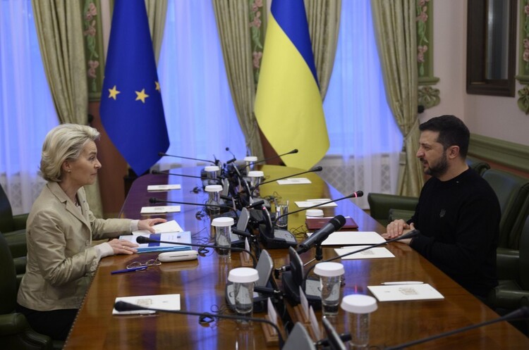 фото Офіційний сайт Президента України Зеленський не погодився з Залужним: “Ситуація на фронті — не патова”
