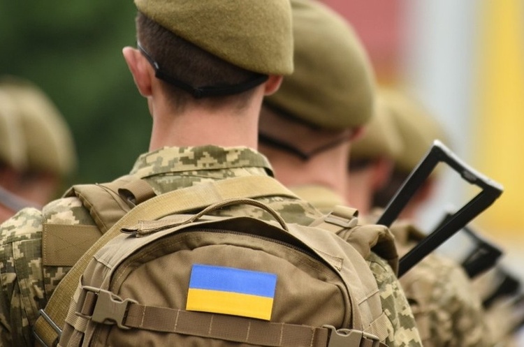 Зеленський пропонує продовжити дію воєнного стану та мобілізації в Україні Зеленський пропонує продовжити дію воєнного стану та мобілізації в Україні