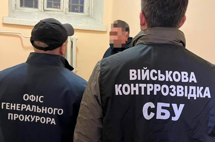 СБУ викрила ексзаступника міністра оборони Шаповалова на розтраті майже 1 млрд грн СБУ викрила ексзаступника міністра оборони Шаповалова на розтраті майже 1 млрд грн