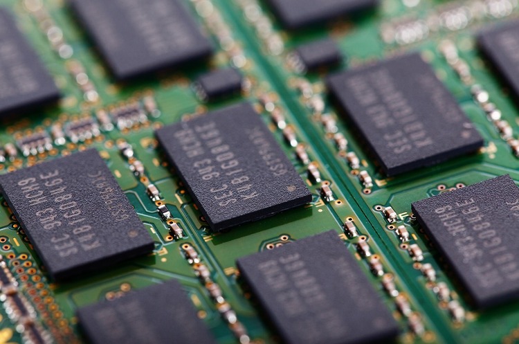 Фото: Рixabay Intel призупиняє інвестиції у В'єтнам, які могли б майже подвоїти її потужності з виробництва мікросхем у цій країні