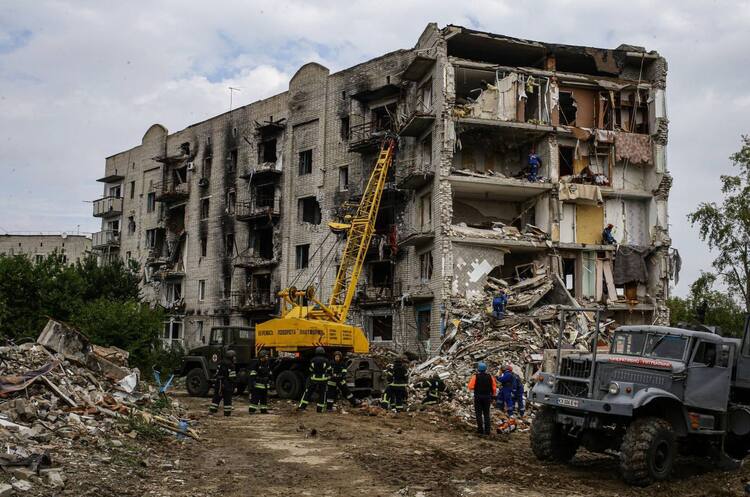 Зображення ілюстративне Окупанти вдарили по інфраструктурному об’єкту поблизу Кривого Рогу