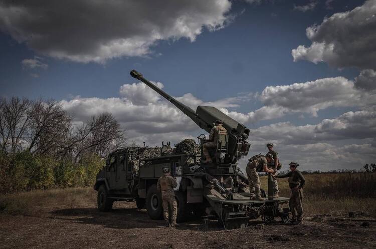 Зображення ілюстративне Оборонці знищили 7 танків, 9 ББМ та 14 артсистем ворога за минулу добу