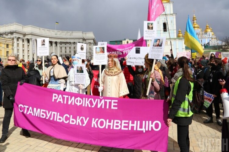 ВР попередньо збільшила строк адмінзатримання осіб, що вчинили домашнє насильство, до 24 годин ВР попередньо збільшила строк адмінзатримання осіб, що вчинили домашнє насильство, до 24 годин