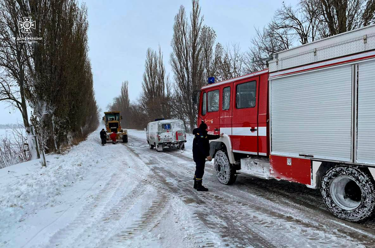 В Україні через негоду загинули 12 осіб, ще 23 людини постраждали В Україні через негоду загинули 12 осіб, ще 23 людини постраждали