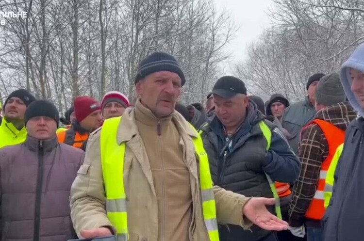 скріншот Суспільне Львів Українські водії на кордоні з Польщею пригрозили голодуванням, польські перевізники пішли на поступки