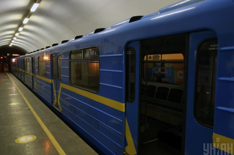 ОНОВЛЕНО: У Києві зупинили рух поїздів між станціями метро «Деміївська» та «Теремки» для ремонту – КМДА ОНОВЛЕНО: У Києві зупинили рух поїздів між станціями метро «Деміївська» та «Теремки» для ремонту – КМДА