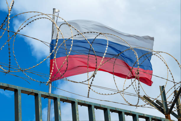 Кабмін продовжив заборону торгівлі із росією ще на рік Кабмін продовжив заборону торгівлі із росією ще на рік