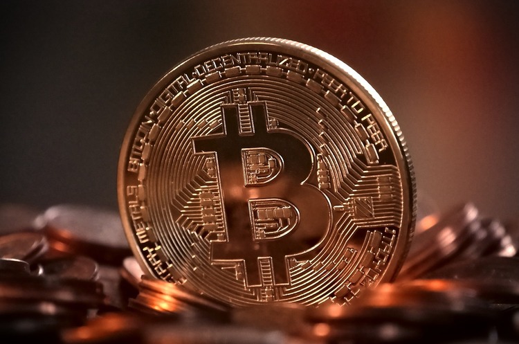 Фото: Рixabay MicroStrategy купує біткоїн на $615,7 млн напередодні рішення SEC щодо спотових ETF
