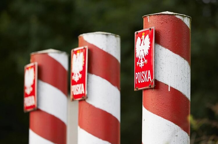 Орієнтовно 2000 вантажівок стоять у чергах на кордоні Польщі з Україною – Демченко Орієнтовно 2000 вантажівок стоять у чергах на кордоні Польщі з Україною – Демченко