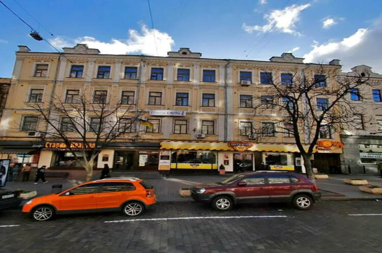 Компанія з групи колишнього зятя Черновецького, придбала історичну будівлю навпроти ЦУМу в центрі Києва Компанія з групи колишнього зятя Черновецького, придбала історичну будівлю навпроти ЦУМу в центрі Києва