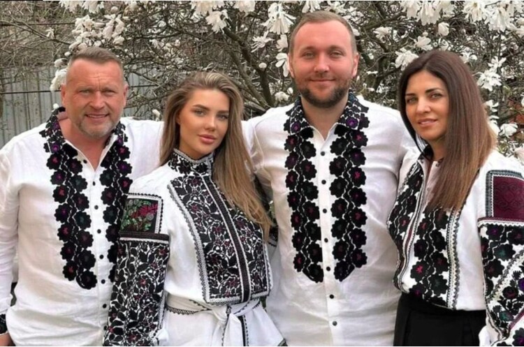 фото з соцмереж АРМА розшукало елітну нерухомість, автомобілі та зброю Ігоря Гринкевича і його сім’ї