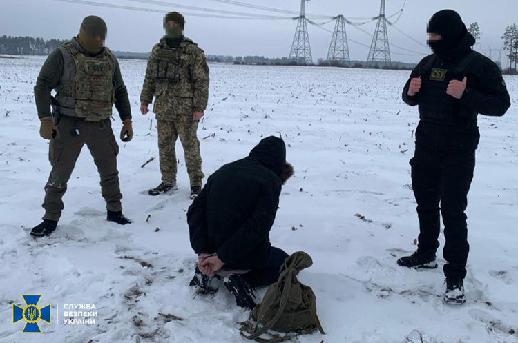 СБУ затримала «вагнерівця», який готував удари для знеструмлення Києва СБУ затримала «вагнерівця», який готував удари для знеструмлення Києва