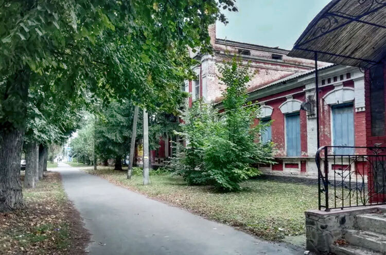 Майно колишнього Лубенського винзаводу продають на аукціоні за 7,57 млн грн Майно колишнього Лубенського винзаводу продають на аукціоні за 7,57 млн грн