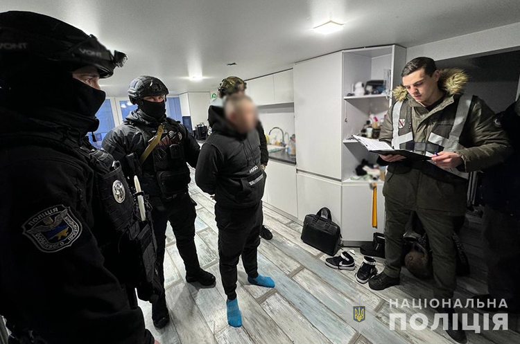 Нацполіція затримала учасників мережі фішингових сall-центрів Нацполіція затримала учасників мережі фішингових сall-центрів