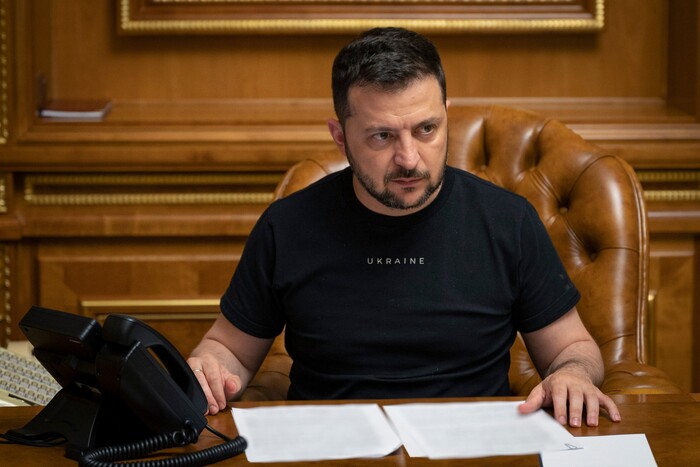 Зеленський пропонує дозволити в Україні множинне громадянство Зеленський пропонує дозволити в Україні множинне громадянство