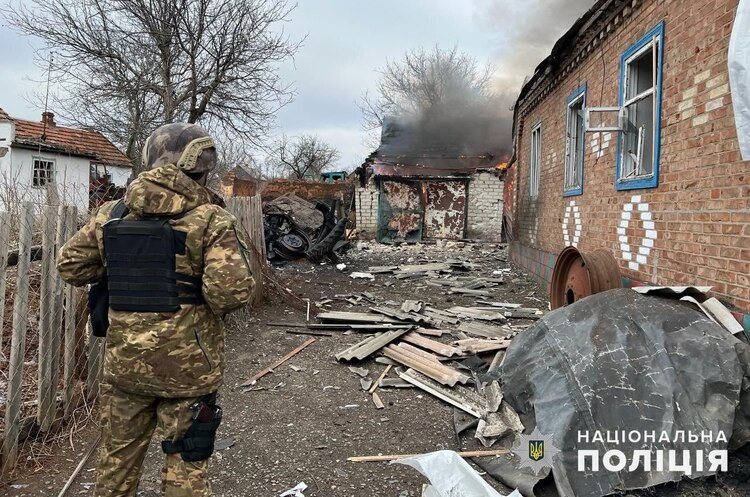 Ворог атакував 11 населених пунктів Донеччини – Нацполіція Ворог атакував 11 населених пунктів Донеччини – Нацполіція