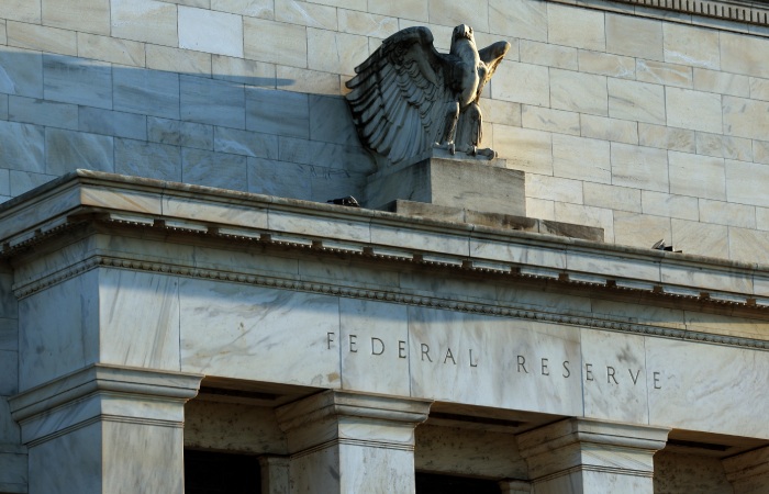 ФРС зберегла базову ставку в діапазоні 5,25– 5,5% ФРС зберегла базову ставку в діапазоні 5,25– 5,5%
