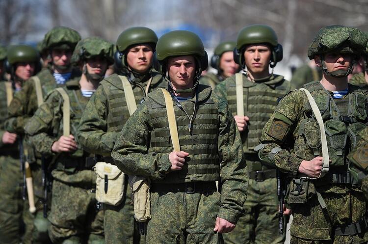 На лівобережжі Дніпра у Херсонській та Запорізькій областях перебуває понад 70 000 військових рф – Гуменюк На лівобережжі Дніпра у Херсонській та Запорізькій областях перебуває понад 70 000 військових рф – Гуменюк