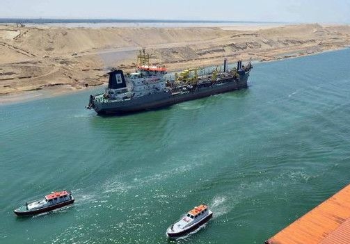 Прибутки Суецького каналу зменшилися вдвічі за січень після нападу Хуситів у Червоному морі – Bloomberg Прибутки Суецького каналу зменшилися вдвічі за січень після нападу Хуситів у Червоному морі – Bloomberg