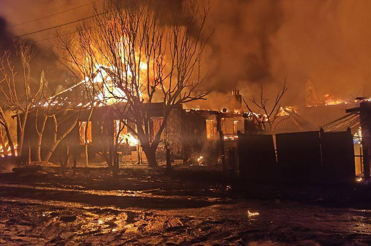 Уночі ворог атакував Одещину та Харківщину «шахедами», є жертви (оновлено) Уночі ворог атакував Одещину та Харківщину «шахедами», є жертви (оновлено)
