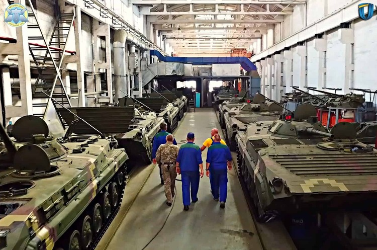 «Укроборонпром» корпоратизував цього місяця 5 підприємств, усього таких уже 33 «Укроборонпром» корпоратизував цього місяця 5 підприємств, усього таких уже 33