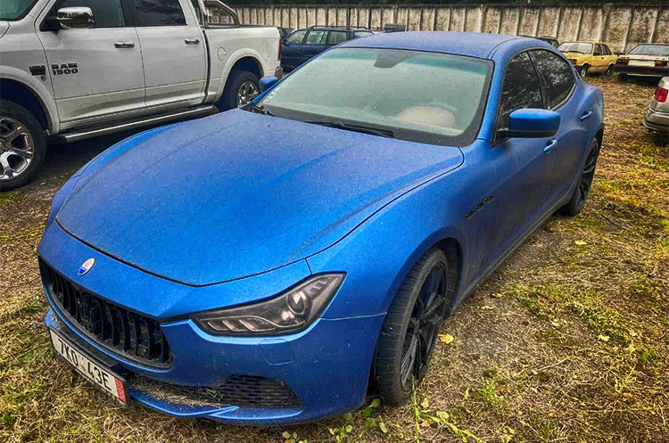 На е-торги виставили Maserati Ghibli з мотором від Ferrari за 645 тис. грн На е-торги виставили Maserati Ghibli з мотором від Ferrari за 645 тис. грн