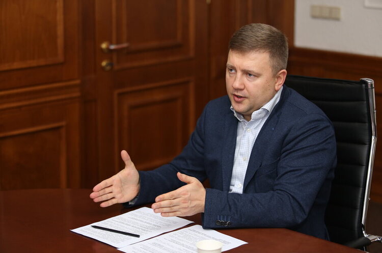 ФДМУ завершив оцінку київського готелю «Україна», його можуть виставити на приватизацію вже наприкінці літа ФДМУ завершив оцінку київського готелю «Україна», його можуть виставити на приватизацію вже наприкінці літа