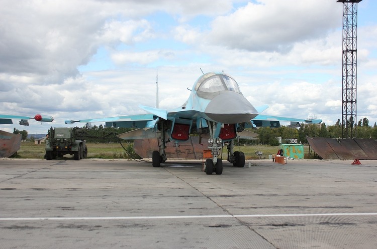 Сили ППО знищили ще один ворожий бомбардувальник Су-34 – Олещук Сили ППО знищили ще один ворожий бомбардувальник Су-34 – Олещук