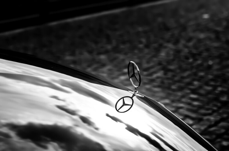 Фото: Рexels Mercedes оголосив про програму зворотного викупу акцій на $3,2 млрд