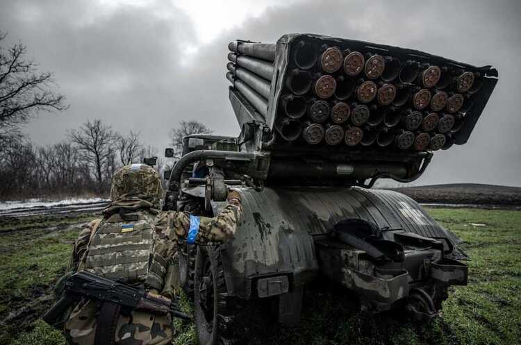 730 днів. Вісім аналітичних есеїв про українську війну з росією 730 днів. Вісім аналітичних есеїв про українську війну з росією
